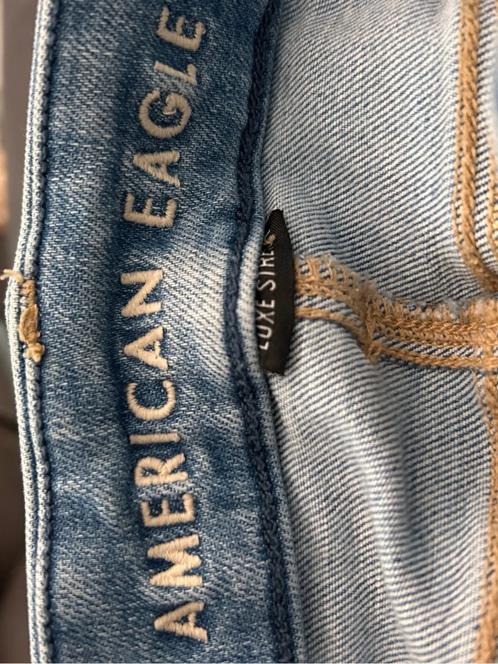American Eagle Outfitters Light Blue Distressed Jeggings